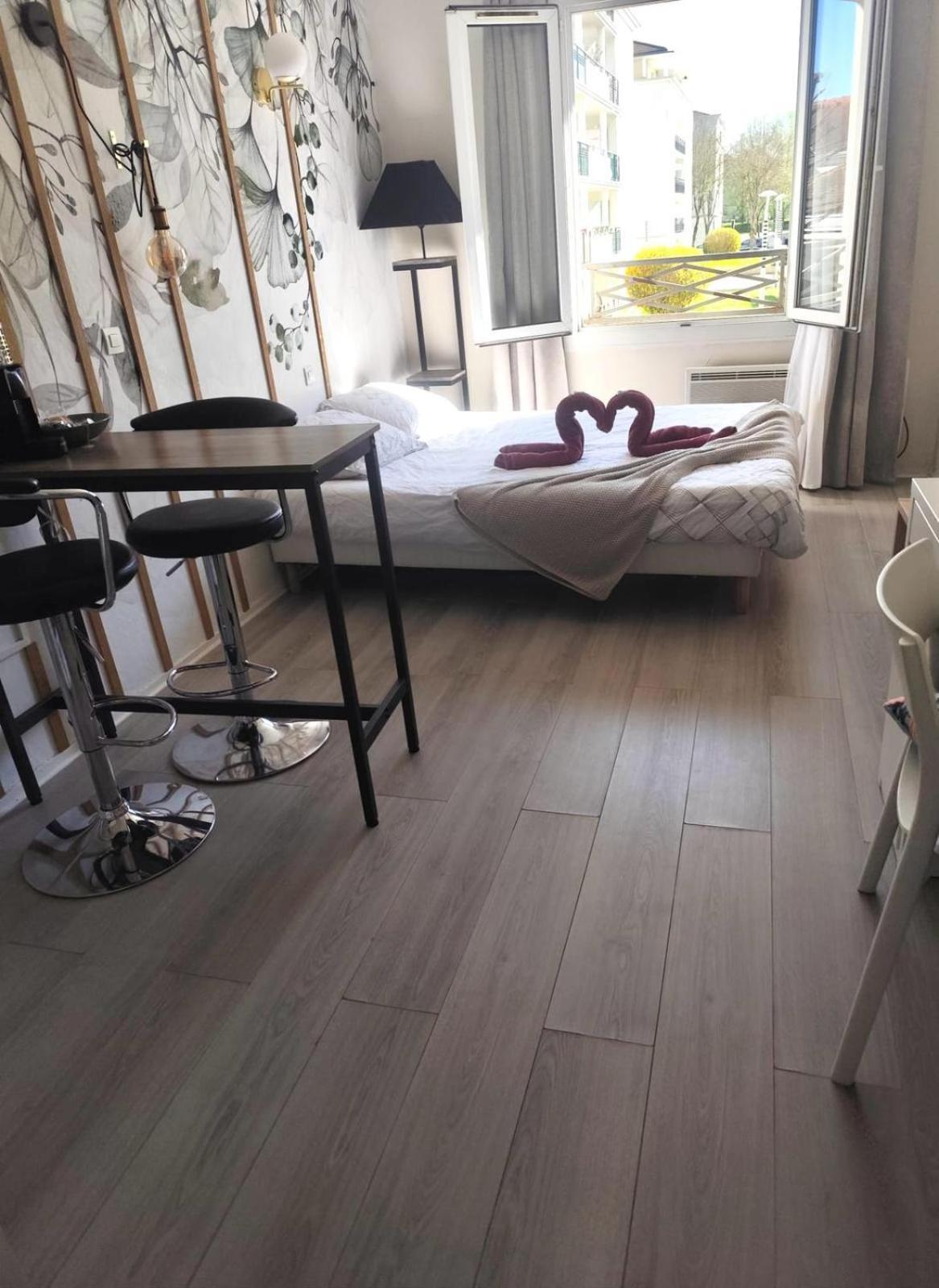 Hsh France Location Land Paris - Nicolas - De Charme Apartment Bussy-Saint-Georges